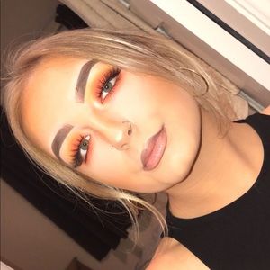 Meet your Posher, Paula